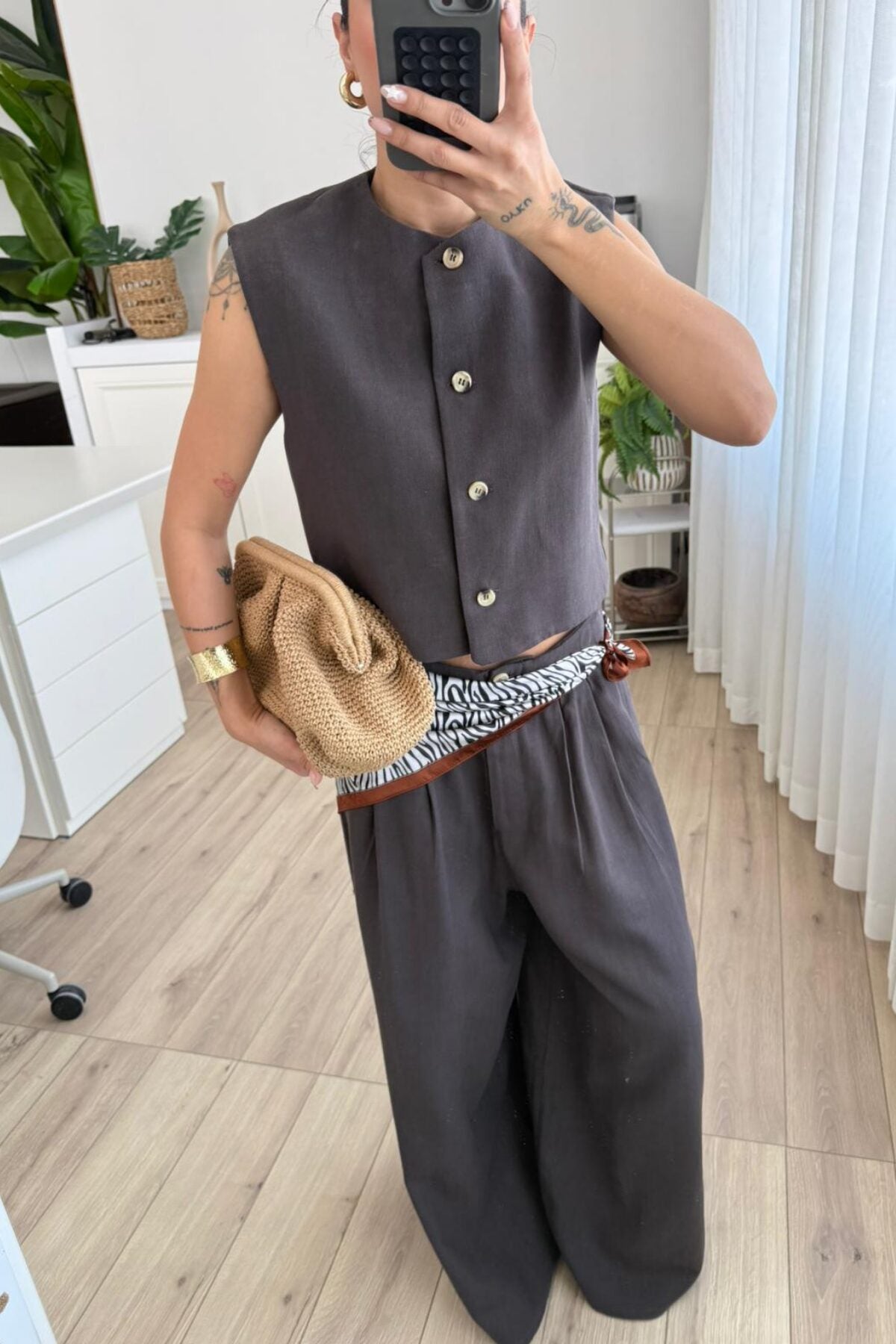 Nora Pileli Geniş Paça Pantolon