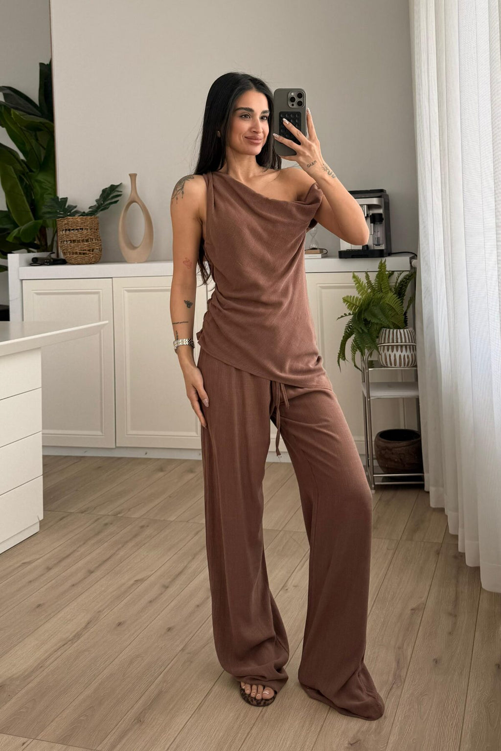 Asimetrik Kayık Yaka Bluz Pantolon Takım