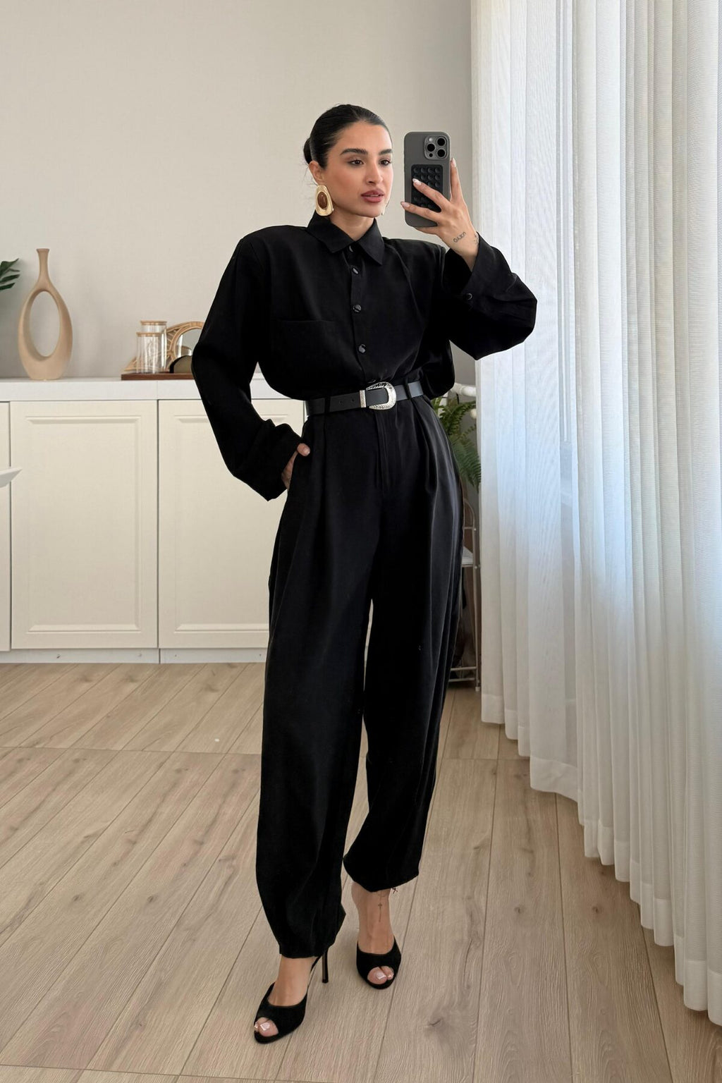 Çıtçıtlı Gömlek Kemerli Şalvar Pantolon Takım