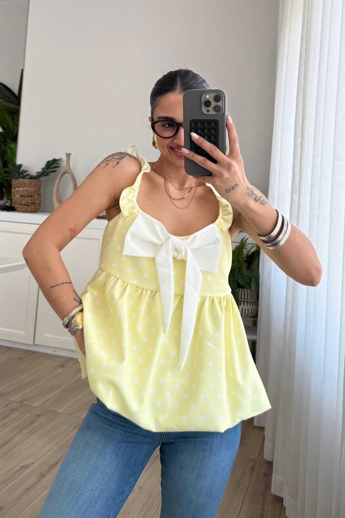 Fiyonk Detaylı Puantiyeli Balon Bluz