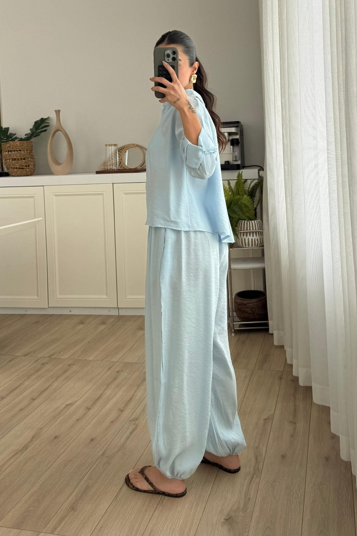 Gipe Detaylı Üçlü Takım