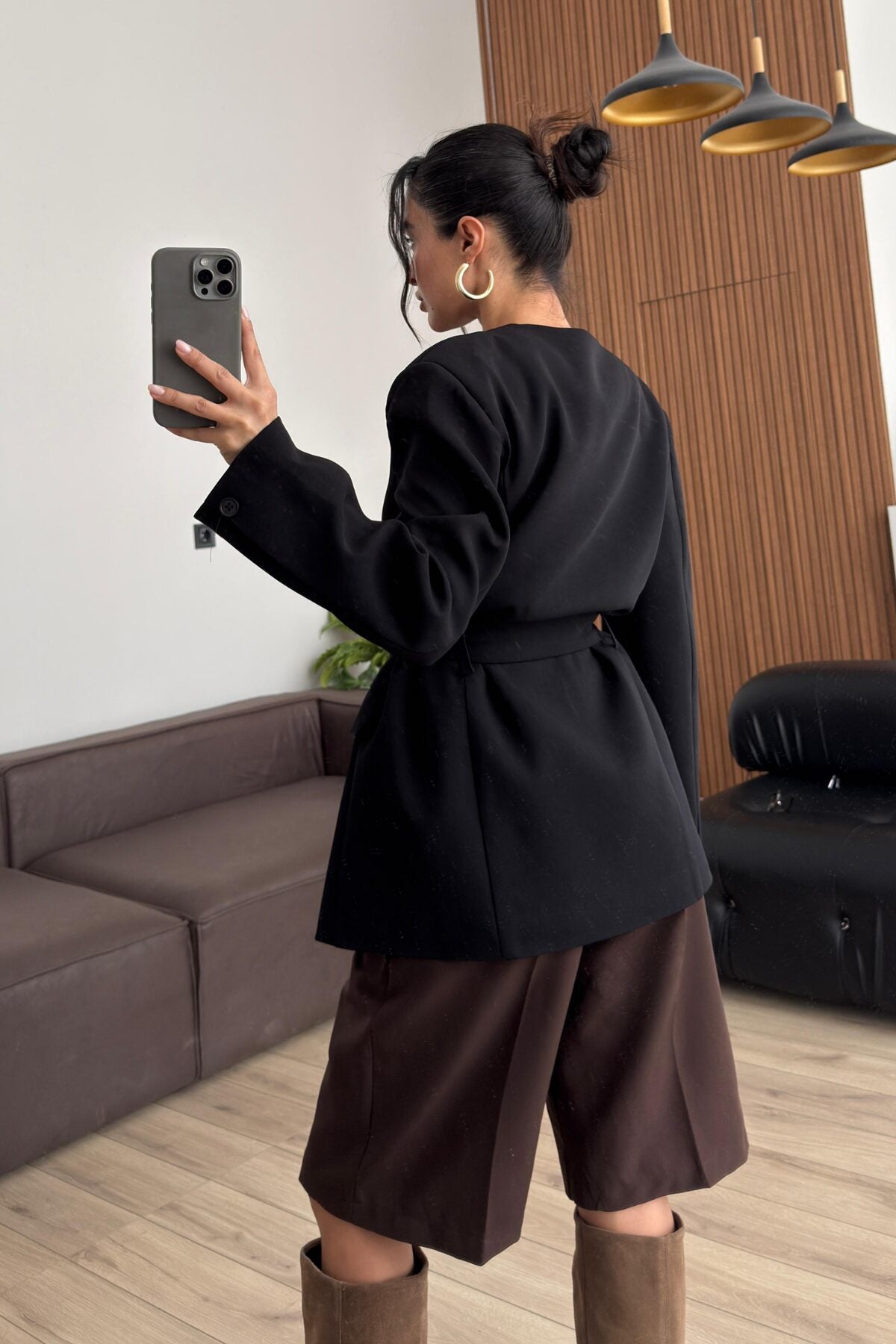 Kemerli Yakasız Blazer Ceket