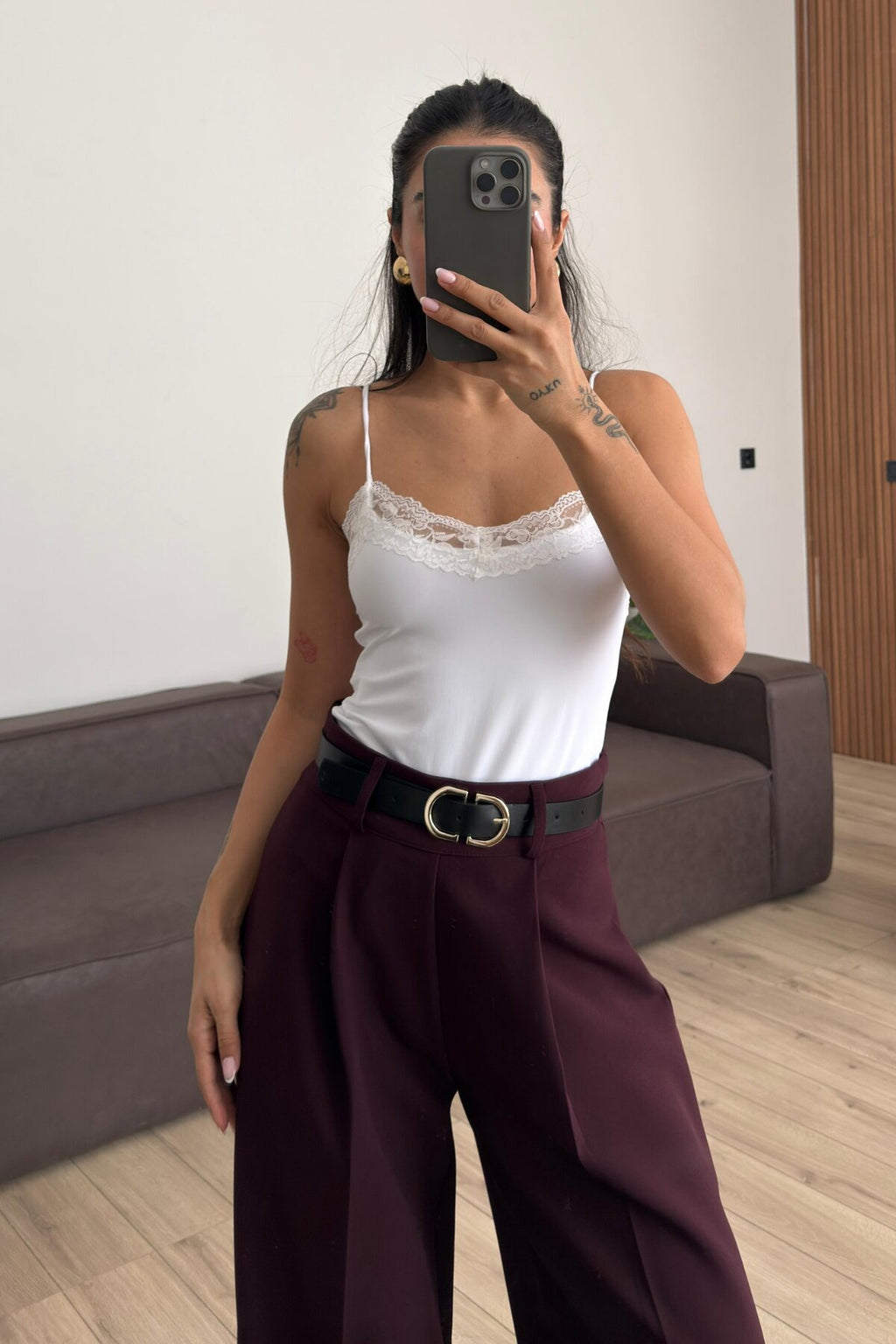 Askılı Güpür Detaylı Bodysuit