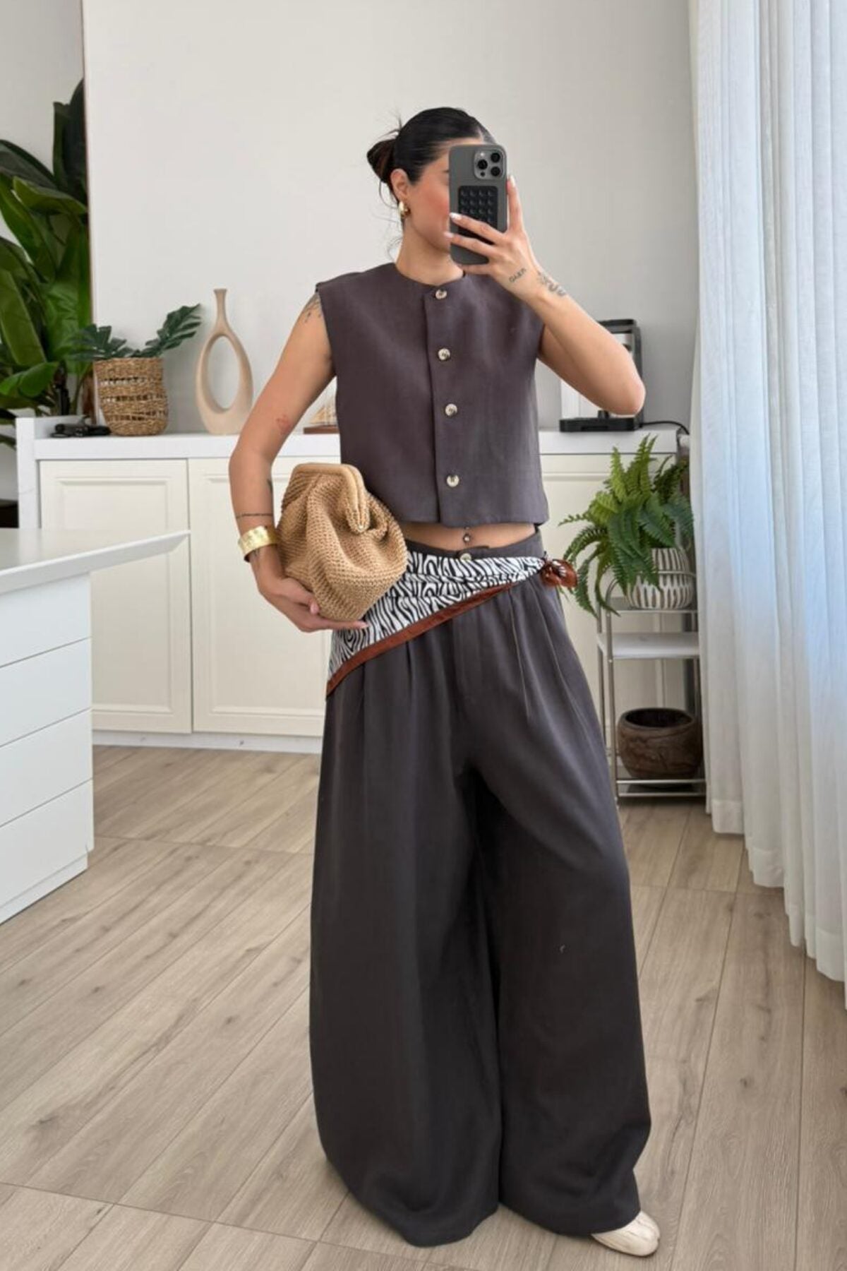 Nora Pileli Geniş Paça Pantolon