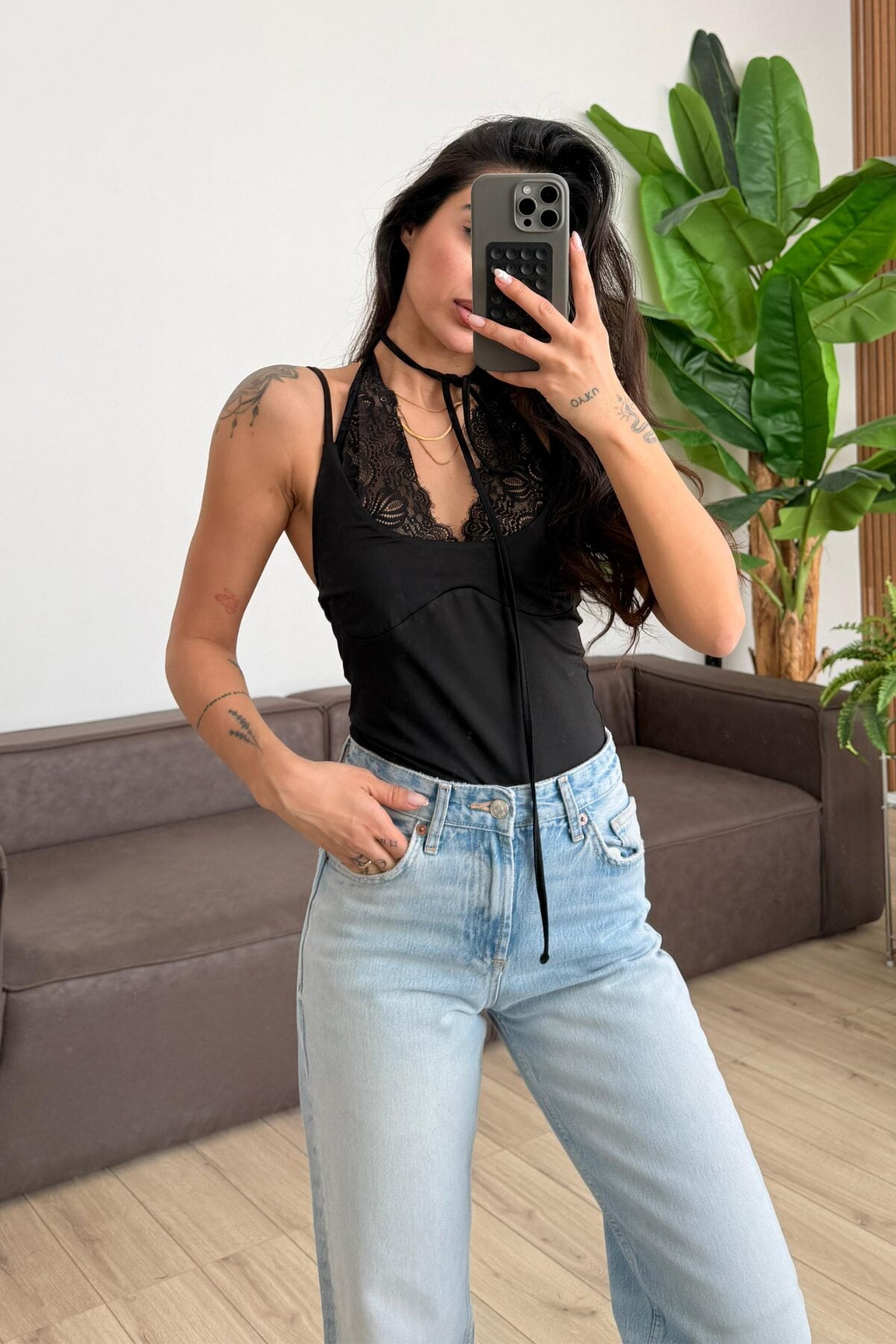 İçi Dantel Bodysuit