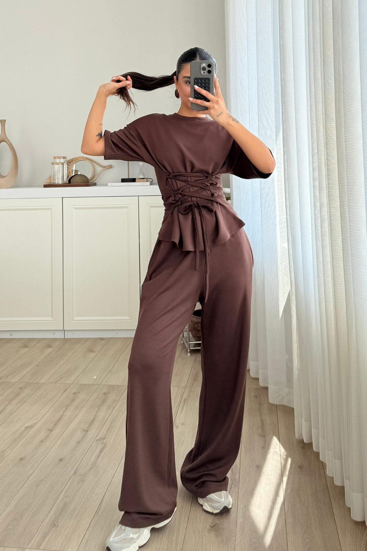 Beli Çapraz Bağlamalı Tişört Pantolon Takım