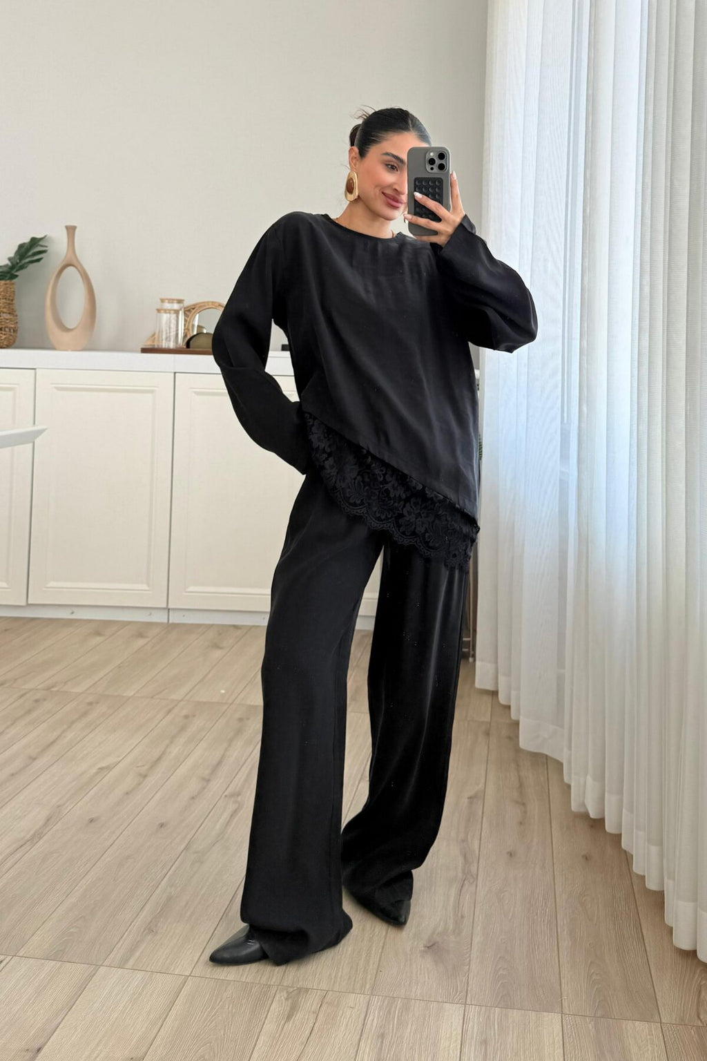 Asimetrik Dantel Detaylı Pantolon Takım