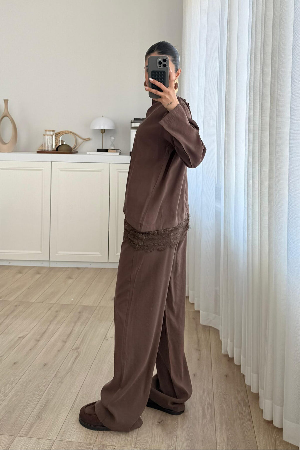 Asimetrik Dantel Detaylı Pantolon Takım