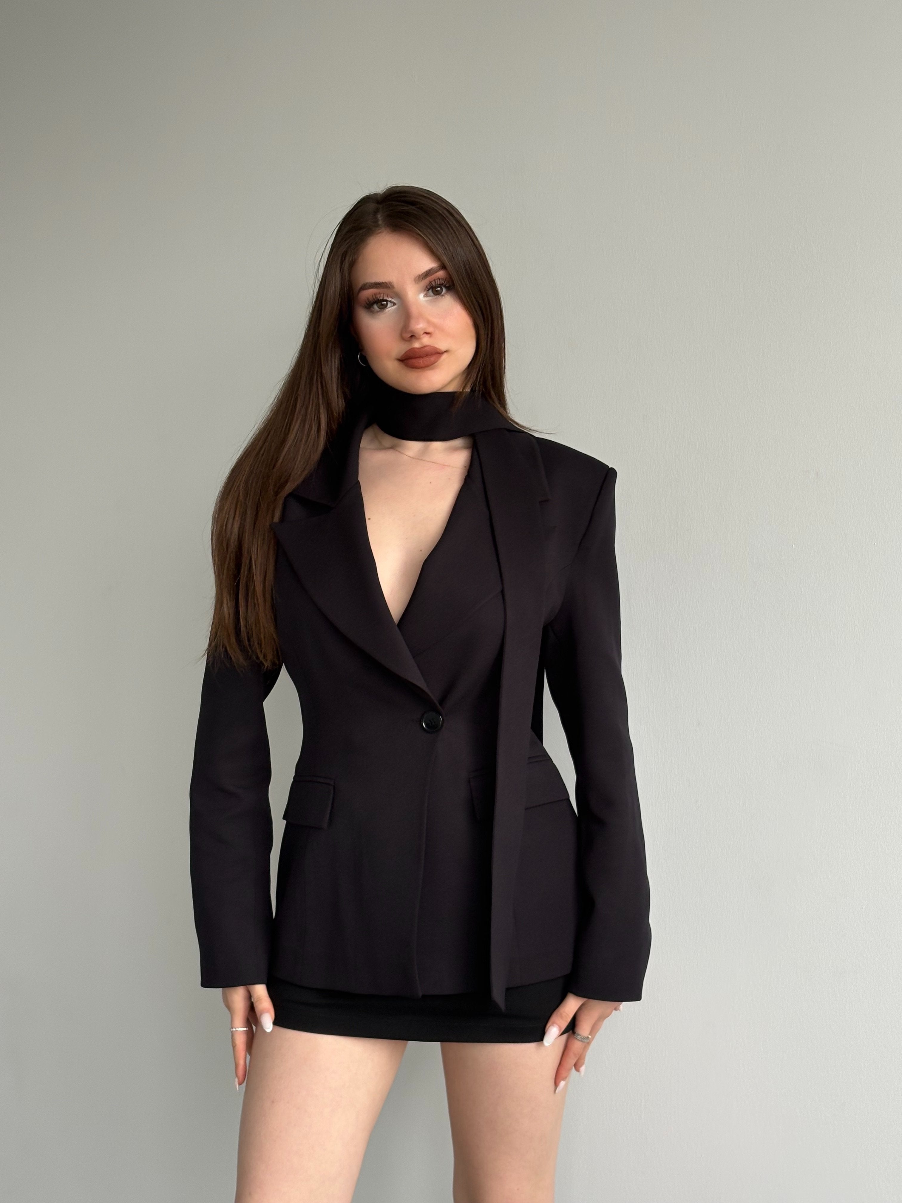 Belden Oturtmalı Şal Yaka Detaylı Blazer Ceket