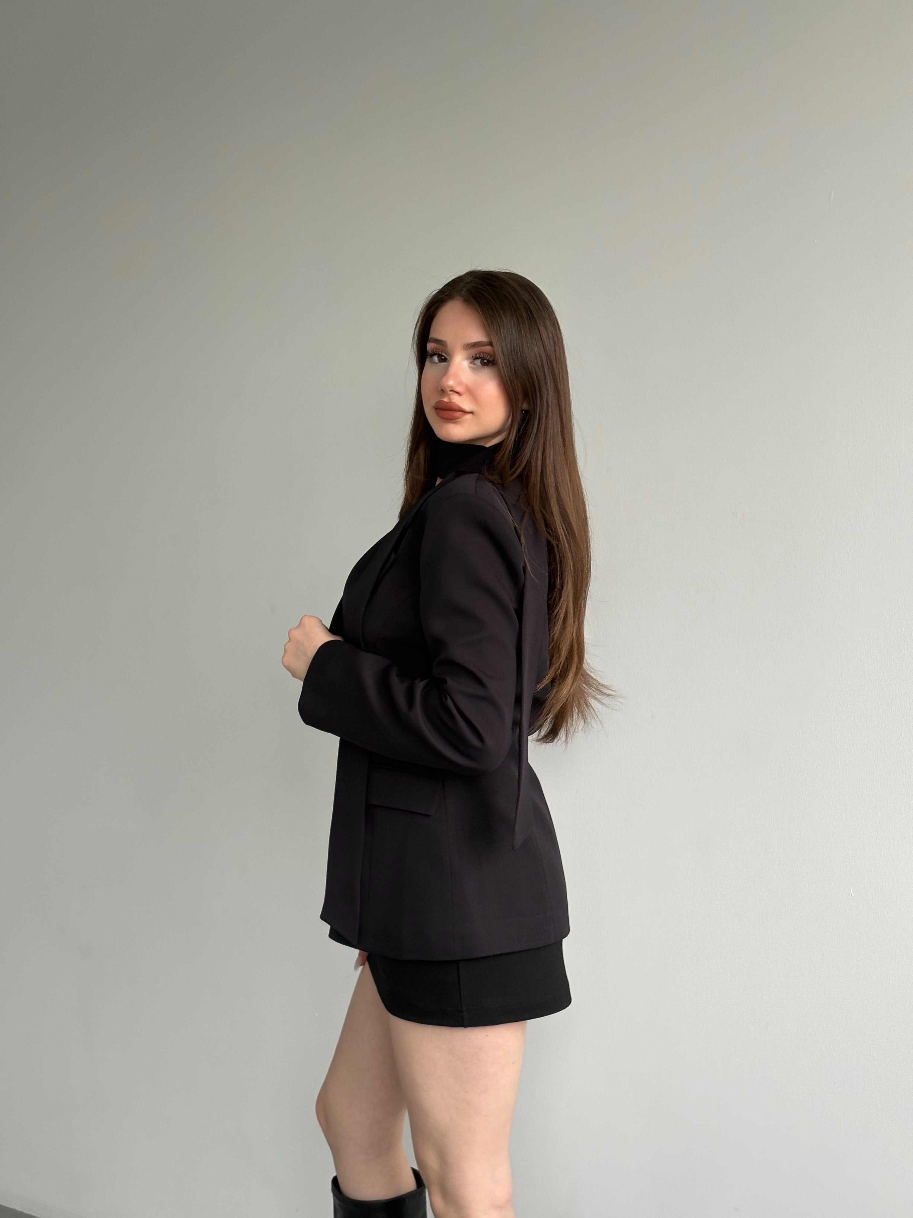 Belden Oturtmalı Şal Yaka Detaylı Blazer Ceket