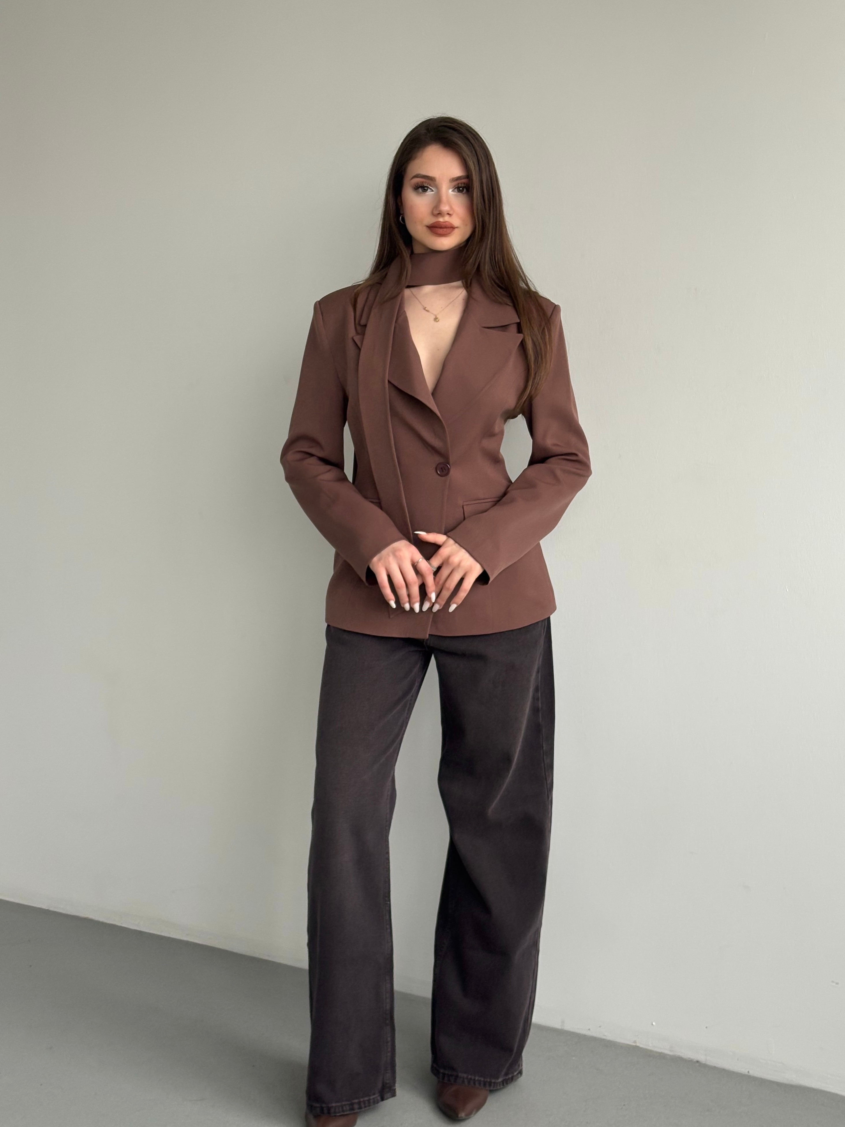 Belden Oturtmalı Şal Yaka Detaylı Blazer Ceket
