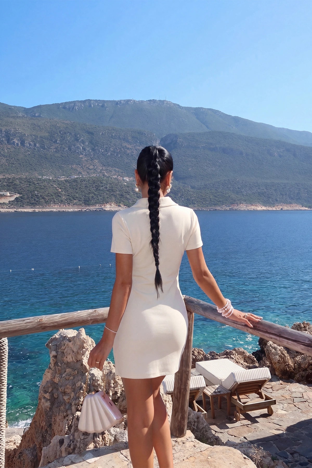 Beyaz Gömlek Yaka Elbise