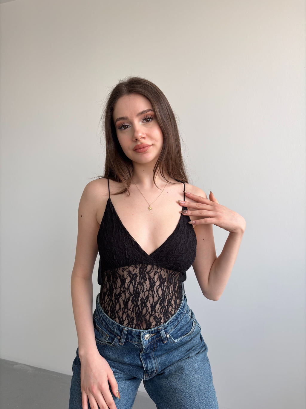Dantel Askılı Bodysuit