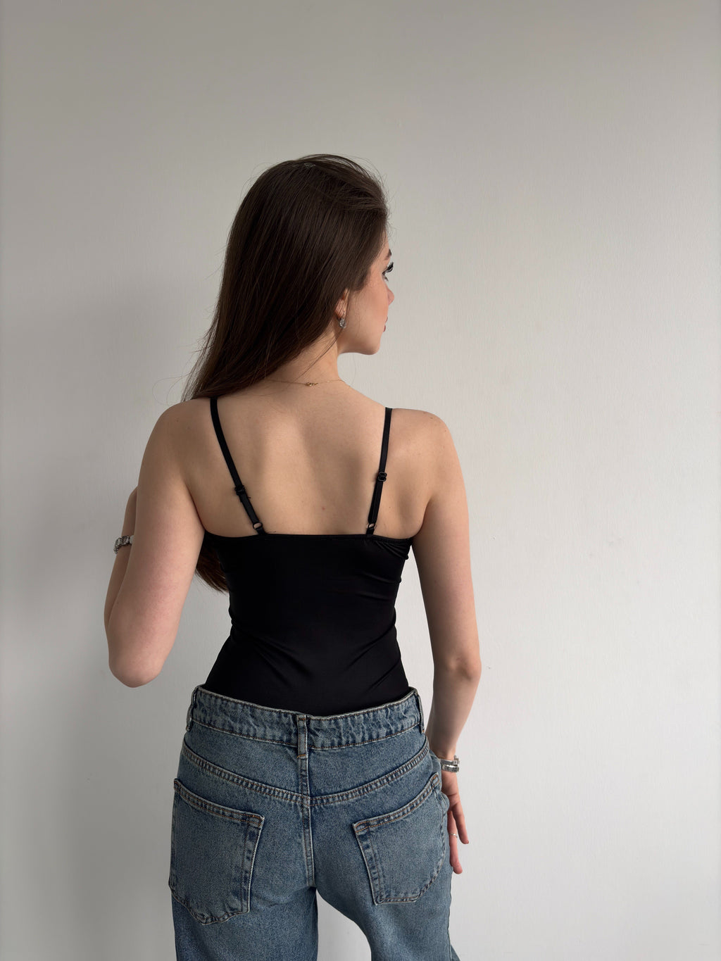 Dantel Detay Askılı Bodysuit