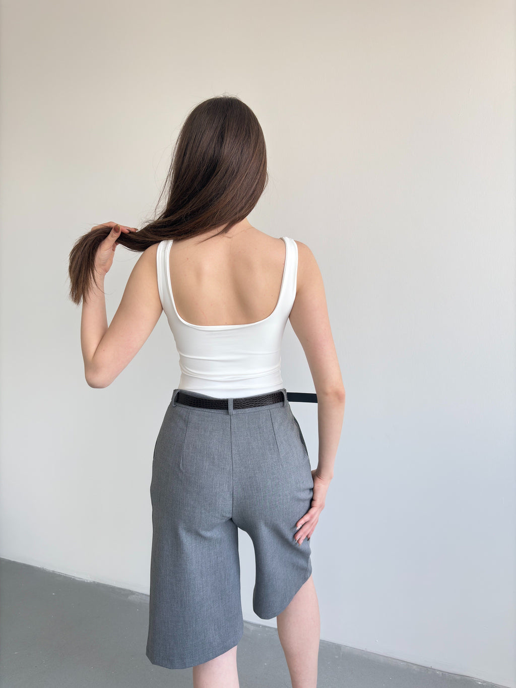 Kare Yaka Sırt Detay Bodysuit