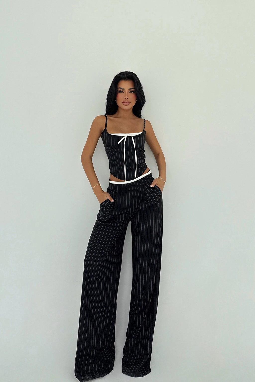 Siyah Pelinia Takım