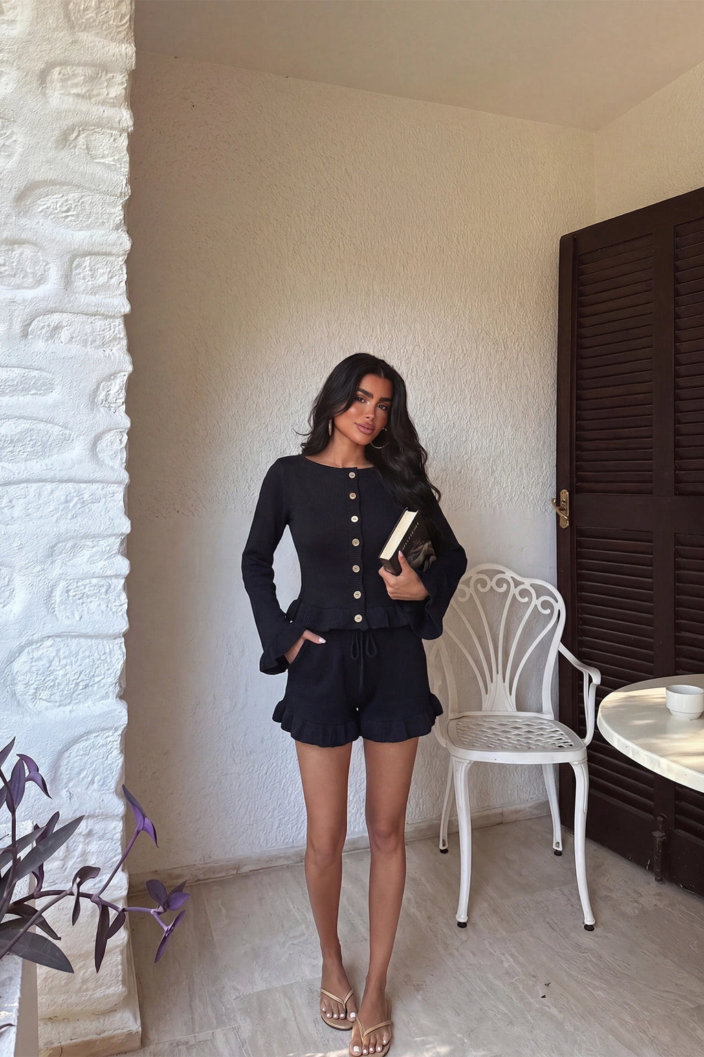 Siyah Şortlu Takım