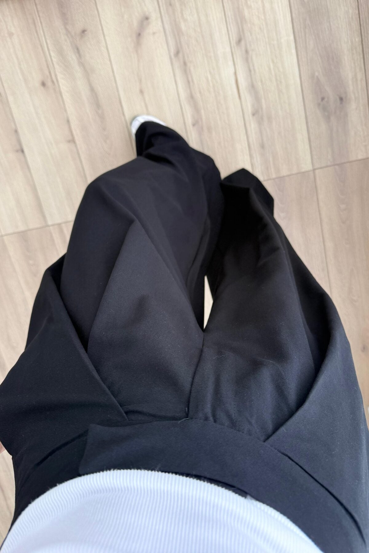 Pileli Geniş Kesim Pantolon
