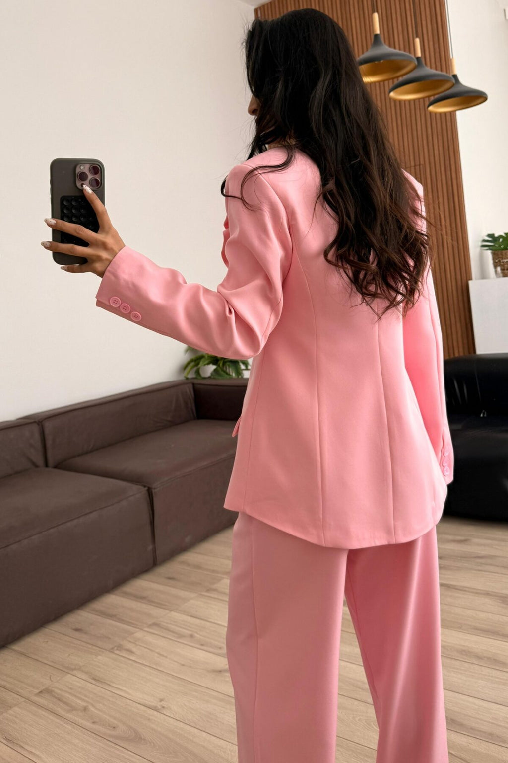 Rosa Yakası Fırfırlı Ceket