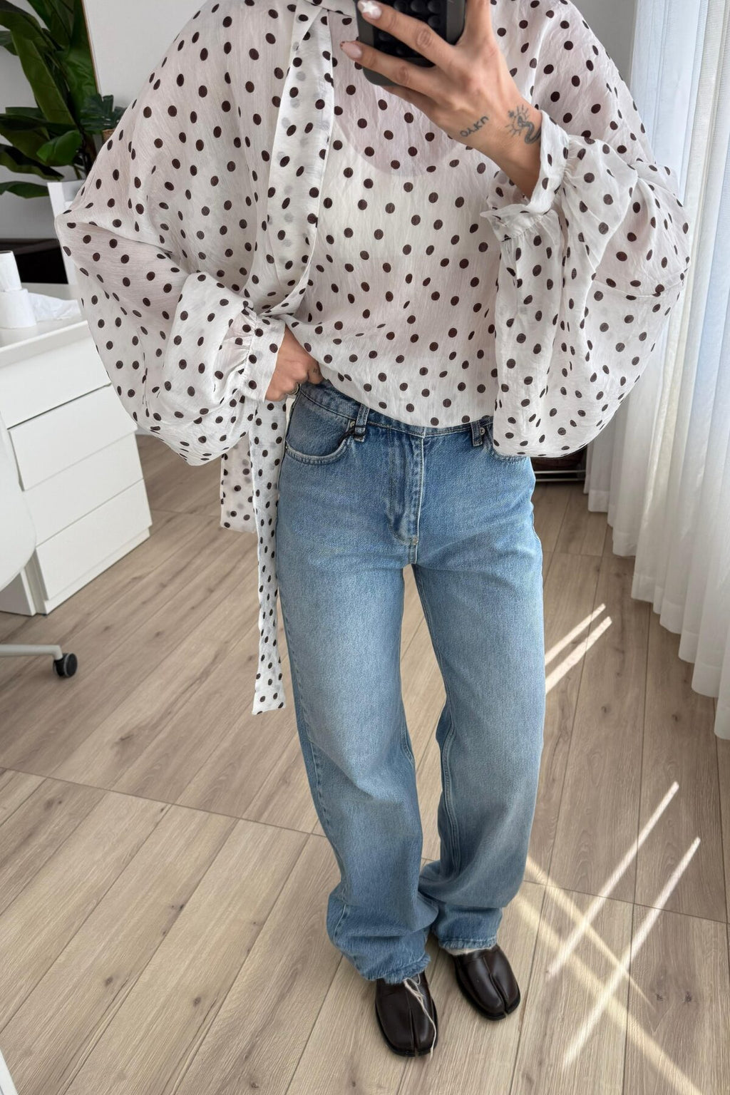 Yırtık Paça Orta Mavi Jean