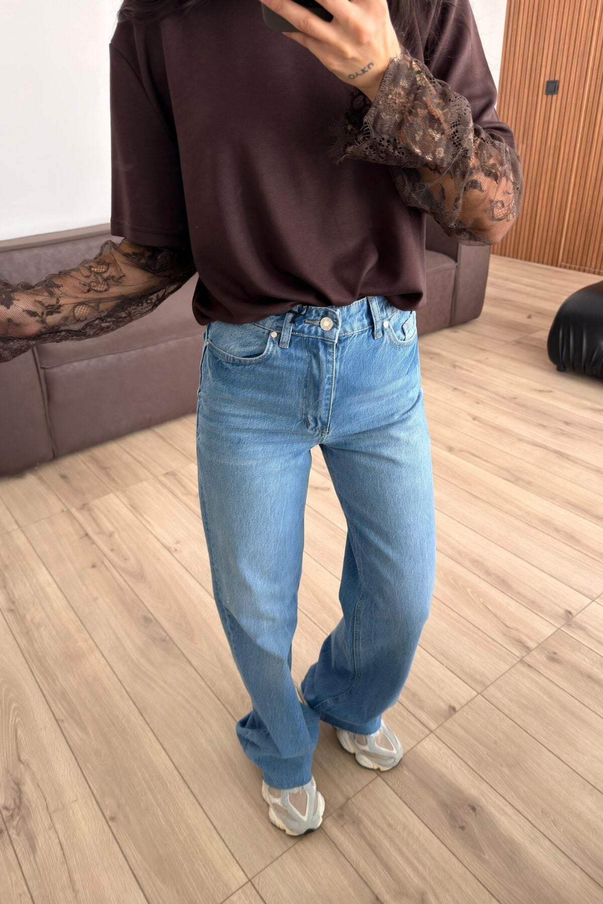 Paçası Kesik Wide Leg Orta Mavi Jean