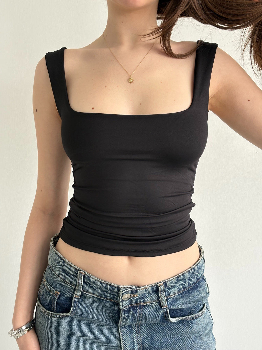 Yan Büzgü Kolsuz Crop