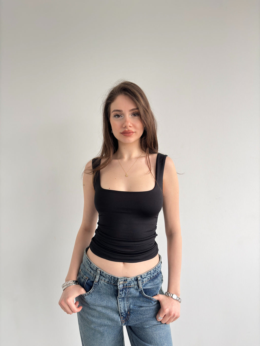 Yan Büzgü Kolsuz Crop